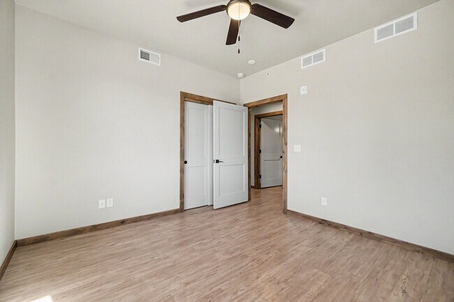 Building Photo - 1802 Wildfire Rd