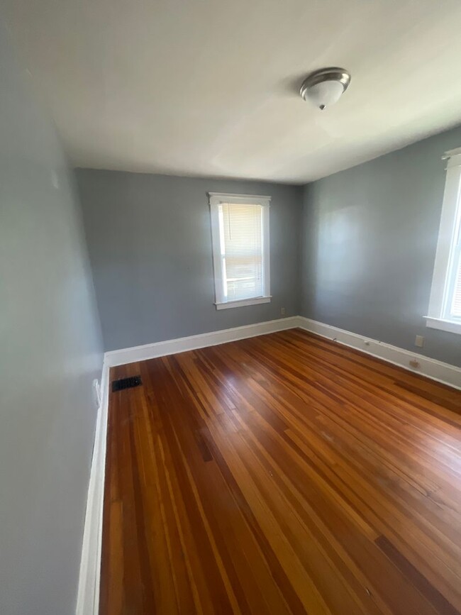 Building Photo - 462 Cypress St