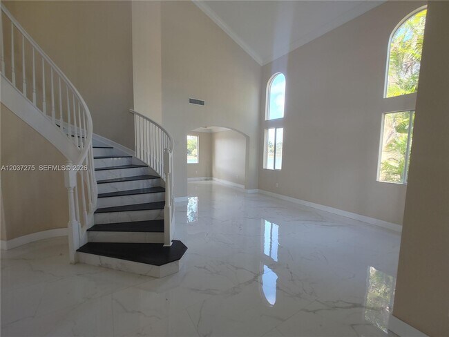 Building Photo - 21872 SW 95th Pl
