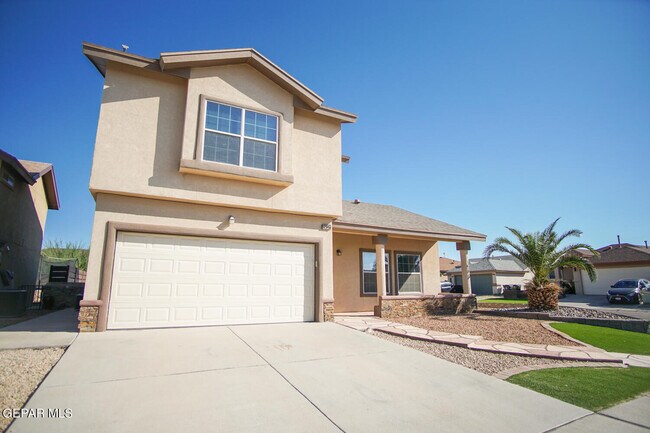 Building Photo - 12945 Hueco Hill Dr