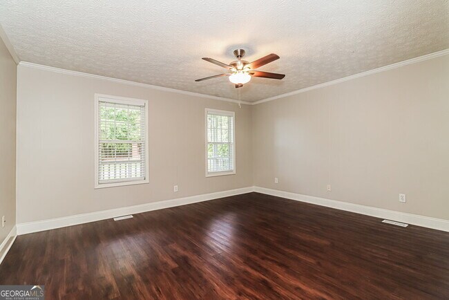 Building Photo - 201 Brick Mill Dr
