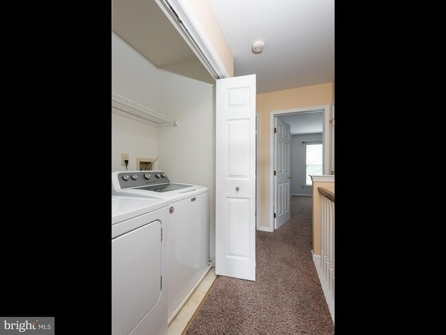 Building Photo - 1002 Harbour Ridge Ln