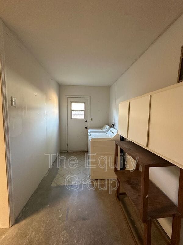 Building Photo - 2036 N Jacob Ct
