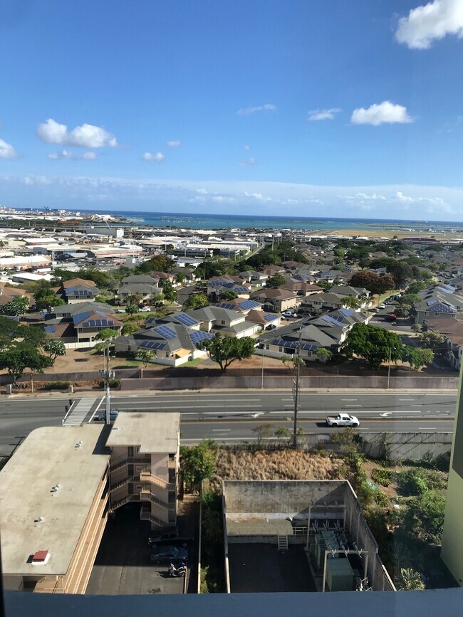 Building Photo - 2888 Ala Ilima St