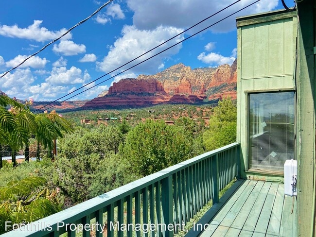 Building Photo - 2 br, 2 bath House - 545 Norbie Road