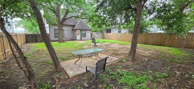 Building Photo - 6302 US-183