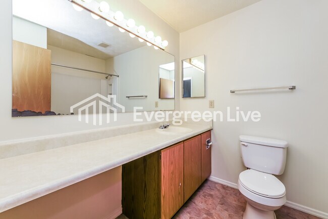 Building Photo - 6372 Nightwind Ct