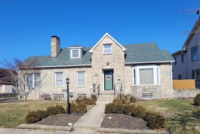 Building Photo - 3128 Ellis Pl