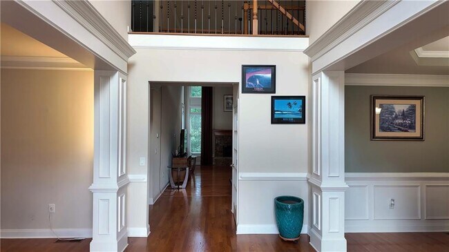 Building Photo - 5722 Ashleigh Walk Dr NW