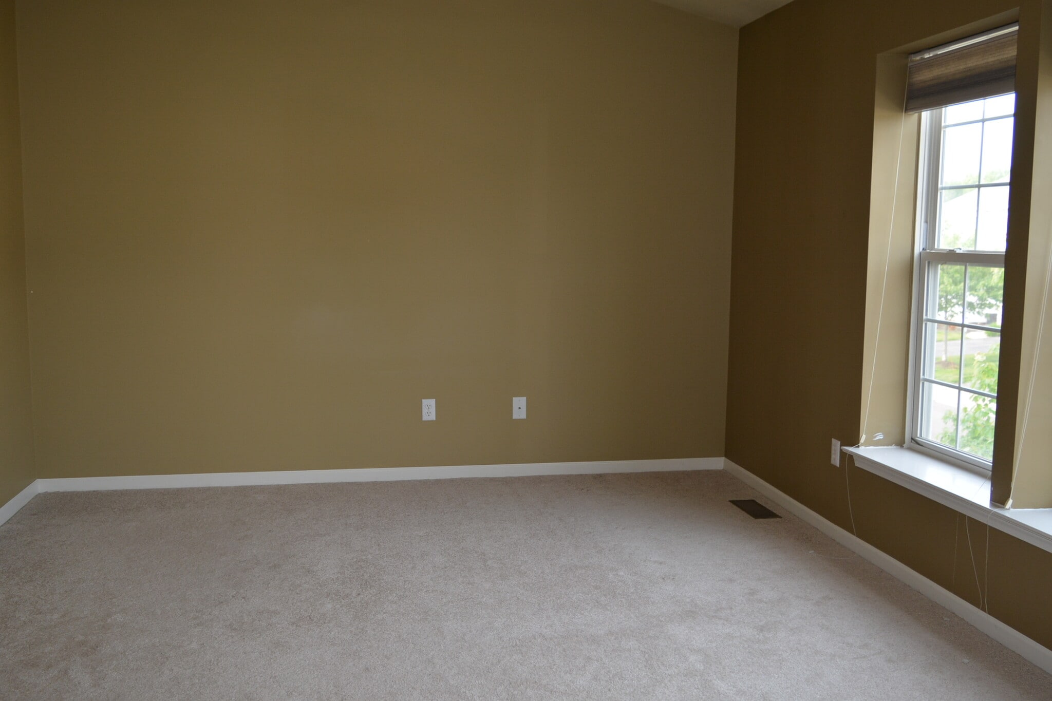 Building Photo - 26647 Kirkway Dr