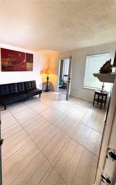 Building Photo - 5601 Rosebriar Way