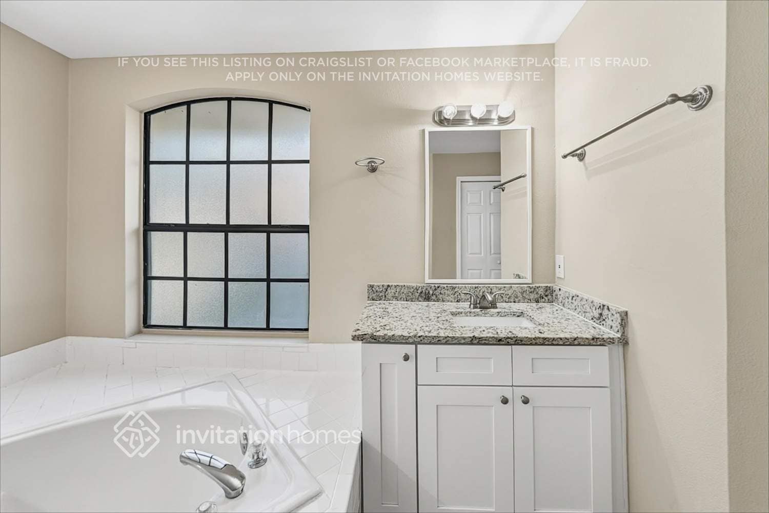 Building Photo - 2621 Alclobe Cir
