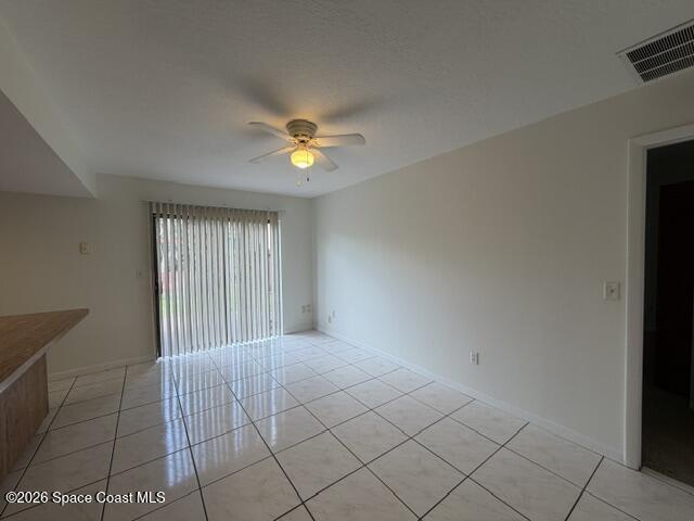 Building Photo - 813 Poinciana St