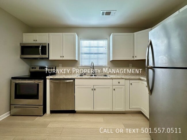 Building Photo - 20200 East Pinnacle-