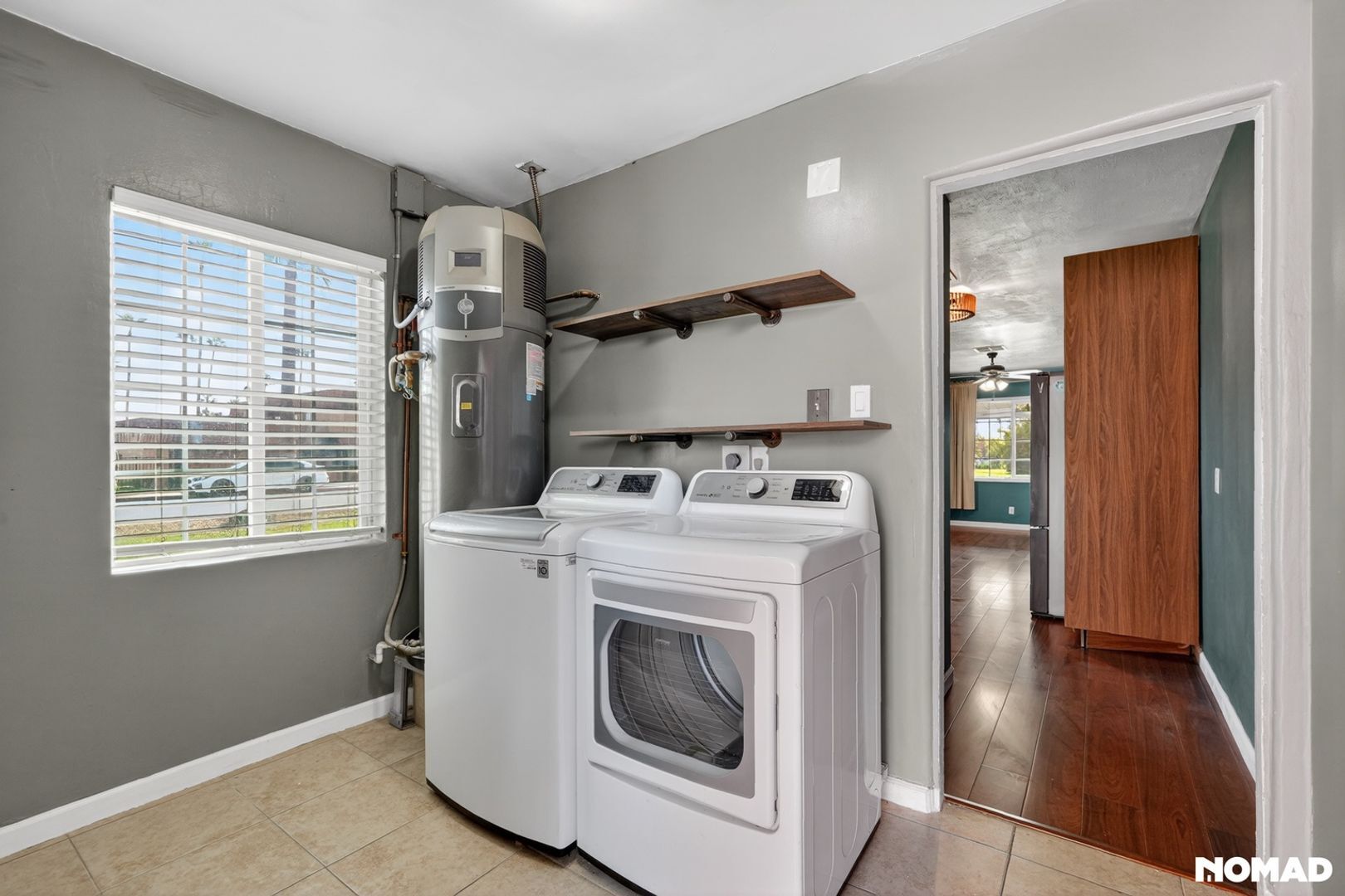 Building Photo - 1700 W Elm St