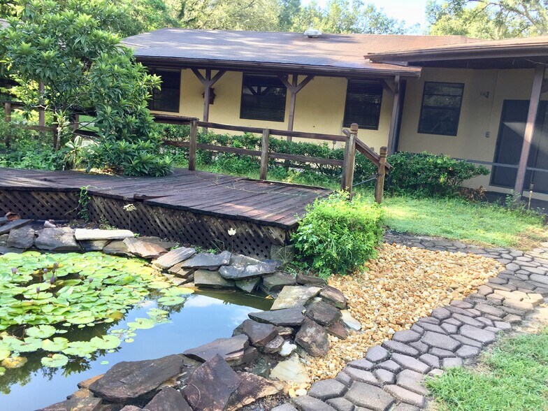 Building Photo - 4807 Shetland Trl