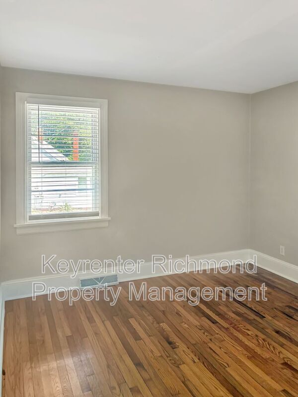 Building Photo - 6634 Three Chopt Rd