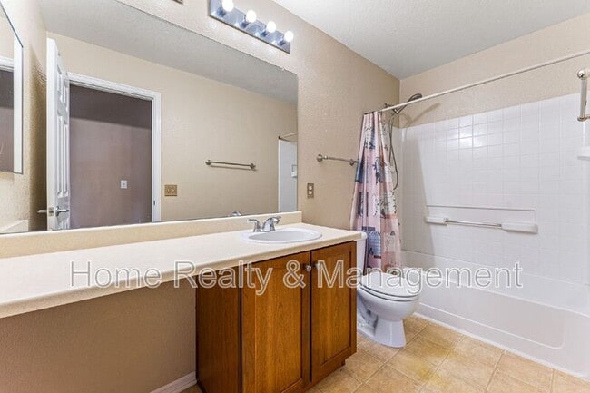 Building Photo - 6380 E 139th Ave