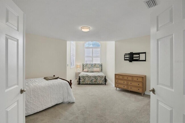 Building Photo - 1719 Starling Dr