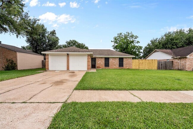 Building Photo - 1814 Hanbury Ct