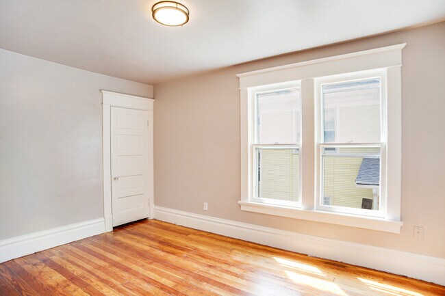 Building Photo - 1834 8th Ave