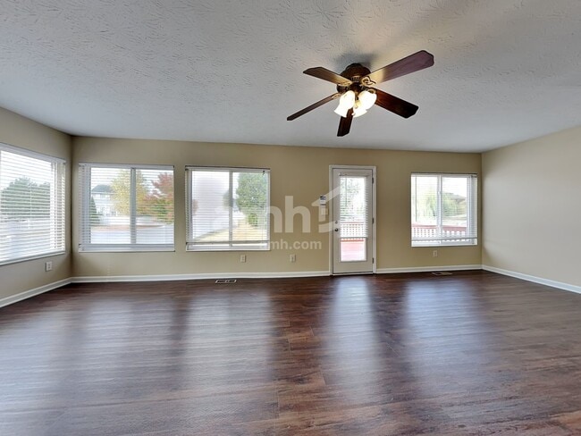 Building Photo - 1153 Reveres Run