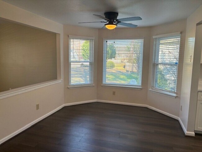 Building Photo - 1090 Wilkins Dr