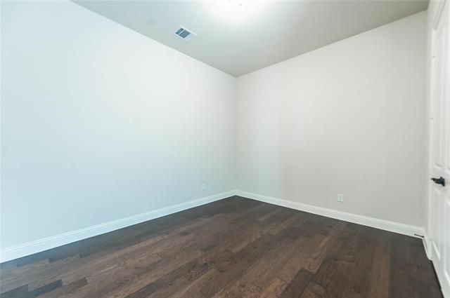 Building Photo - 287 Moorland Dr