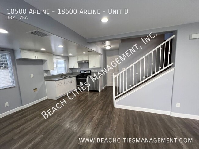 Building Photo - Remodeled 3 Bed, 2.5 Bath Town Home with A...