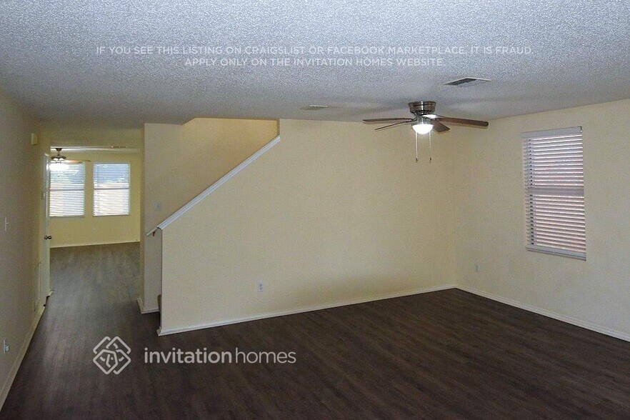 Building Photo - 5445 Temecula Rd