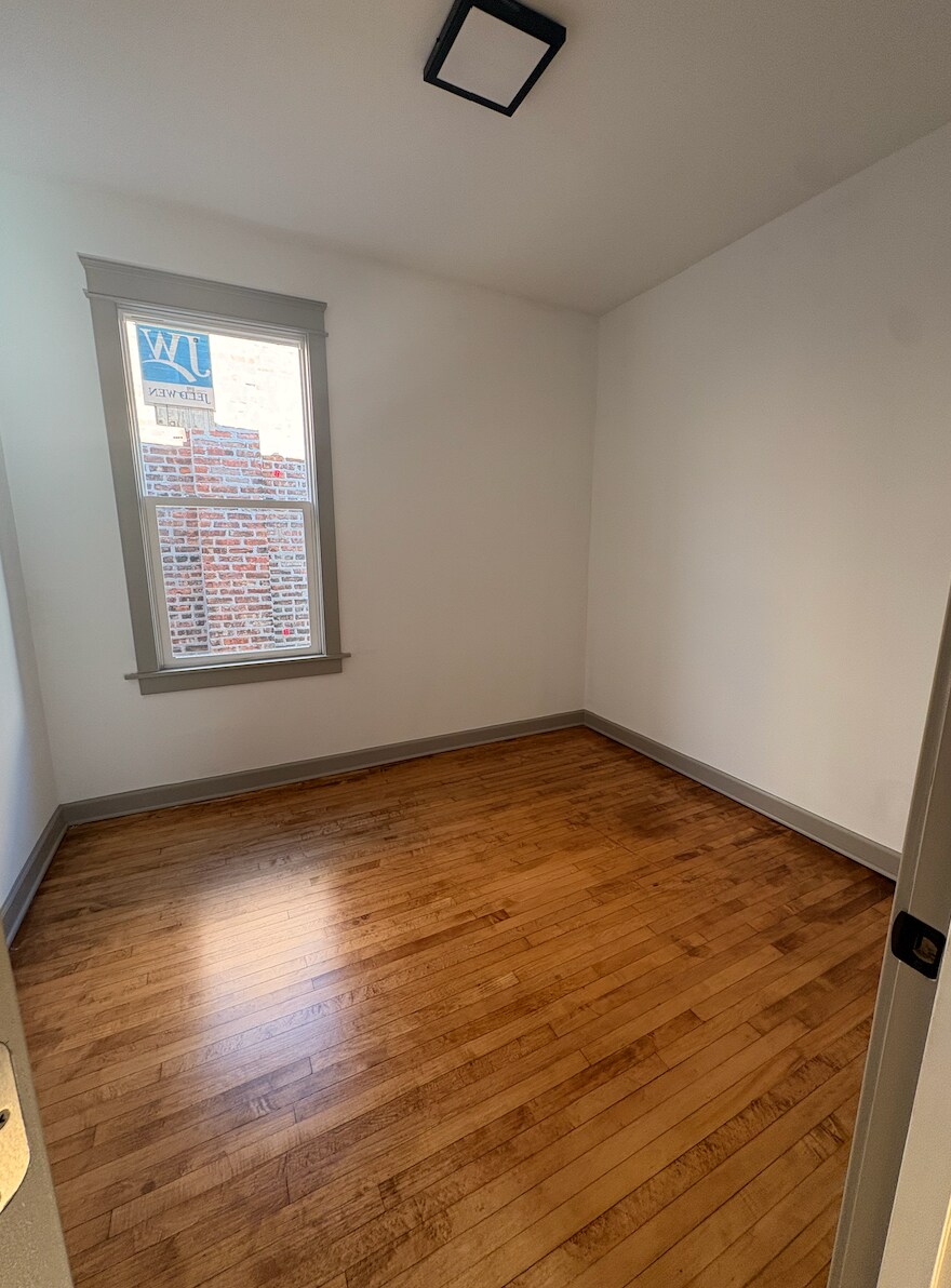 Room 3 - 2215 Elmwood Ave