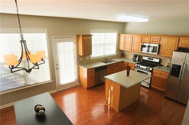 Primary Photo - 1035 Thornborough Dr
