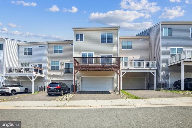 Building Photo - 9003 Belo Gate Dr