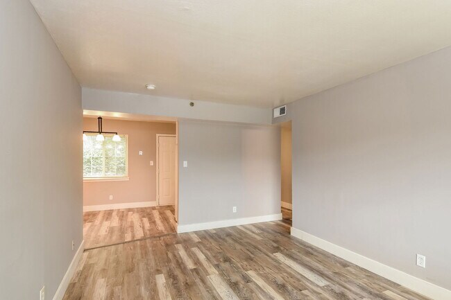 Building Photo - 641 Powder Springs St