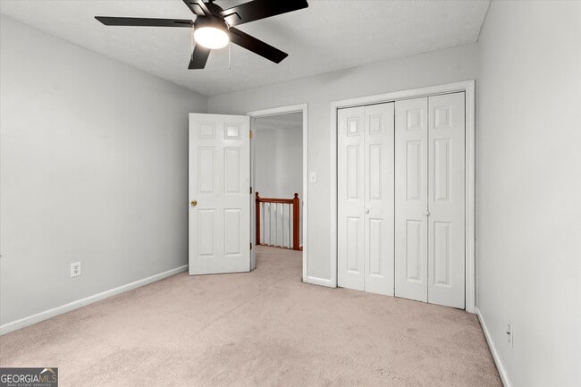 Building Photo - 115 Rockhurst Chase