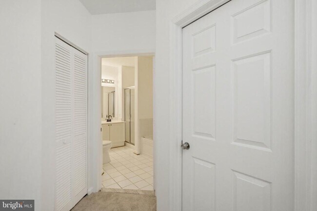 Building Photo - 2711 Bellforest Ct