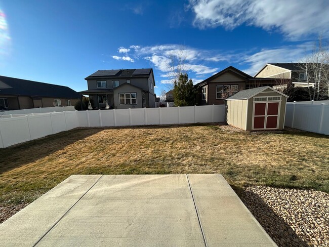 Building Photo - Beautiful Home in Windsor