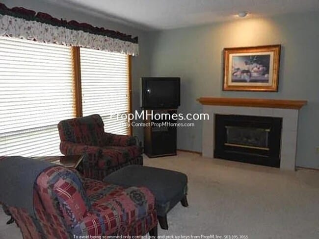 Building Photo - Wonderful Four Bedroom Home in Westlake!