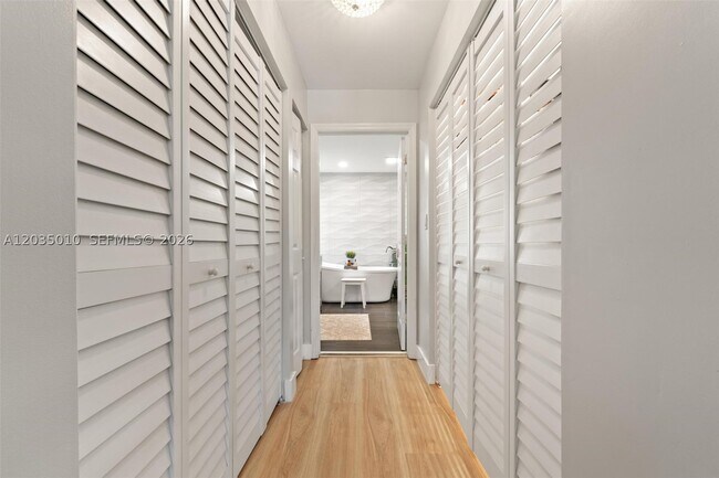 Building Photo - 18061 SW 33rd St
