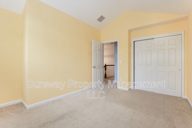 Building Photo - 10 Sea Breeze Ct