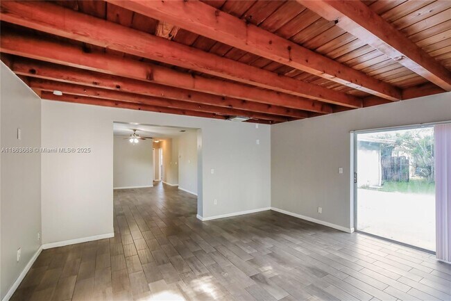 Building Photo - 2480 NW 63rd Ave