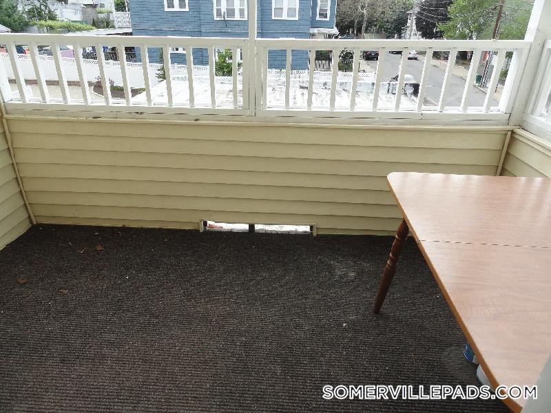 Building Photo - 38 Bond St