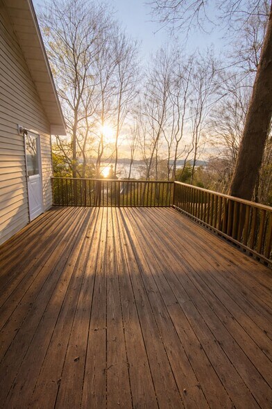 Building Photo - 1159 Route 9W S