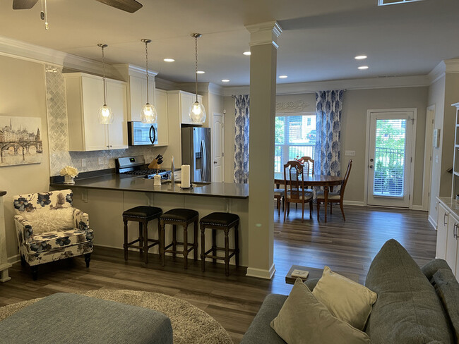 Building Photo - 6326 Grace Lily Dr