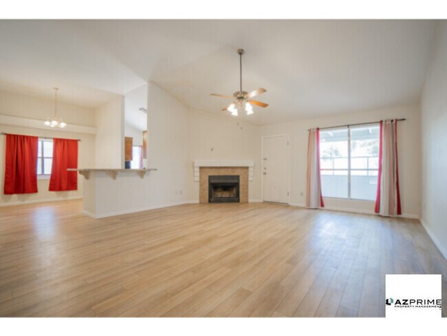 Building Photo - Welcome to a Crown Jewel in Chandler- A Ra...