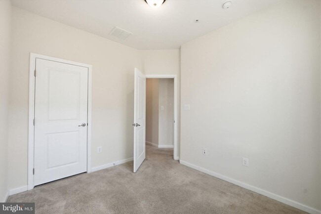 Building Photo - 22447 Bright Sky Dr