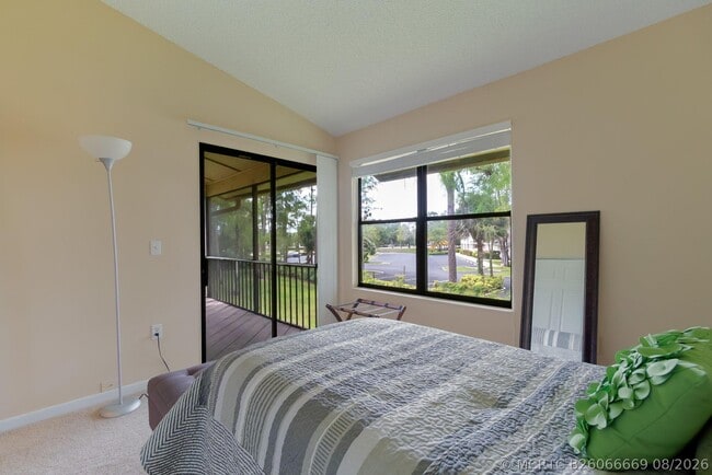 Building Photo - 13095 Belhaven Ct