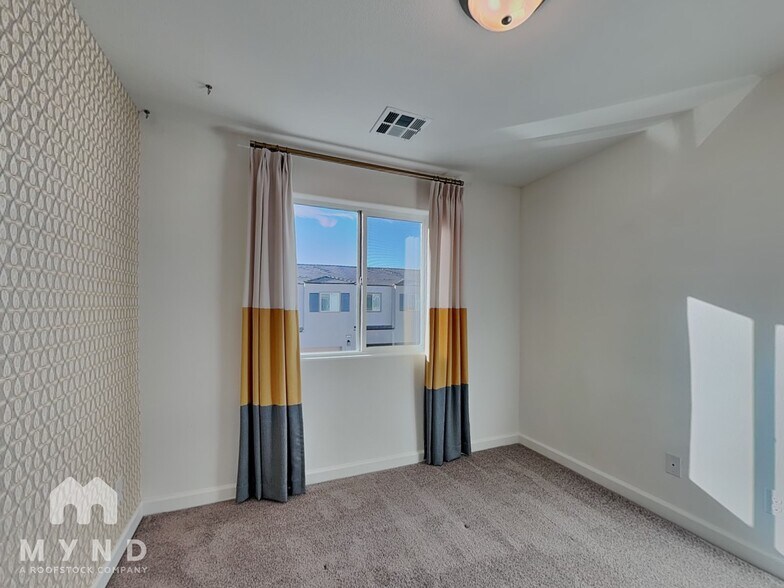 Building Photo - 3534 Alpheus River Ave