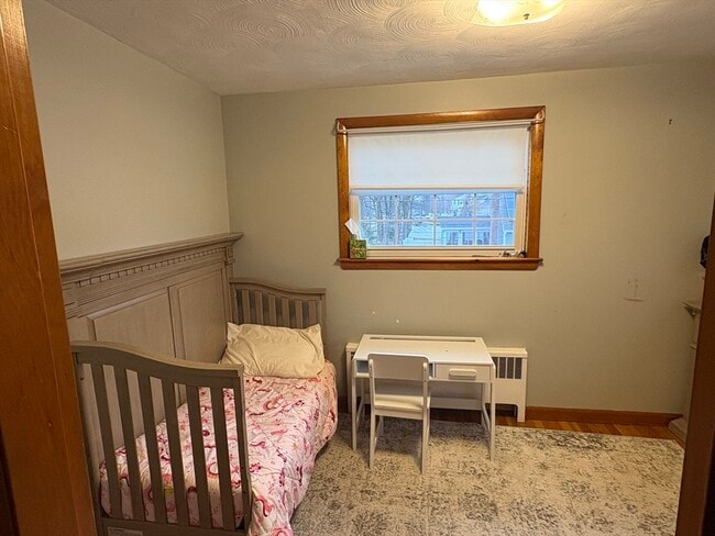 Building Photo - 22 Farwell Ave