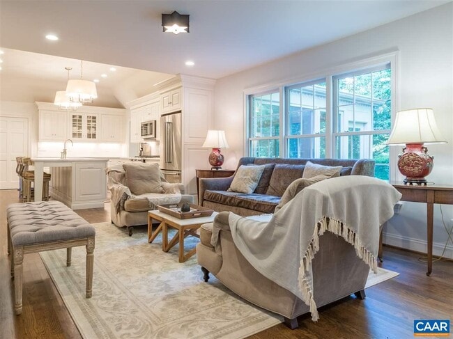 Building Photo - 107 Tally-Ho Dr